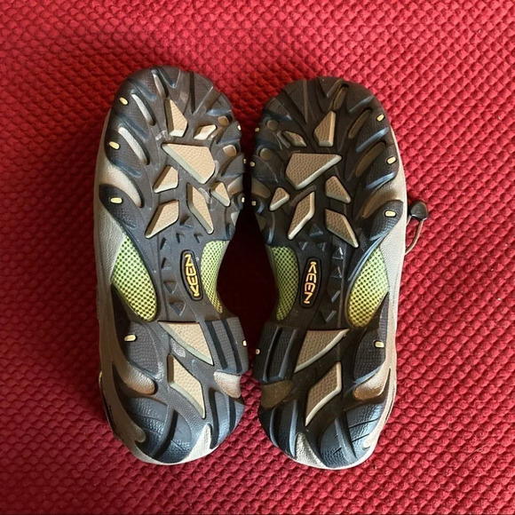 KEEN ARROYO II Sz 9.5 Waterproof Hiking Shoes Elastic Pulls Comfort Inso… - Picture 11 of 11